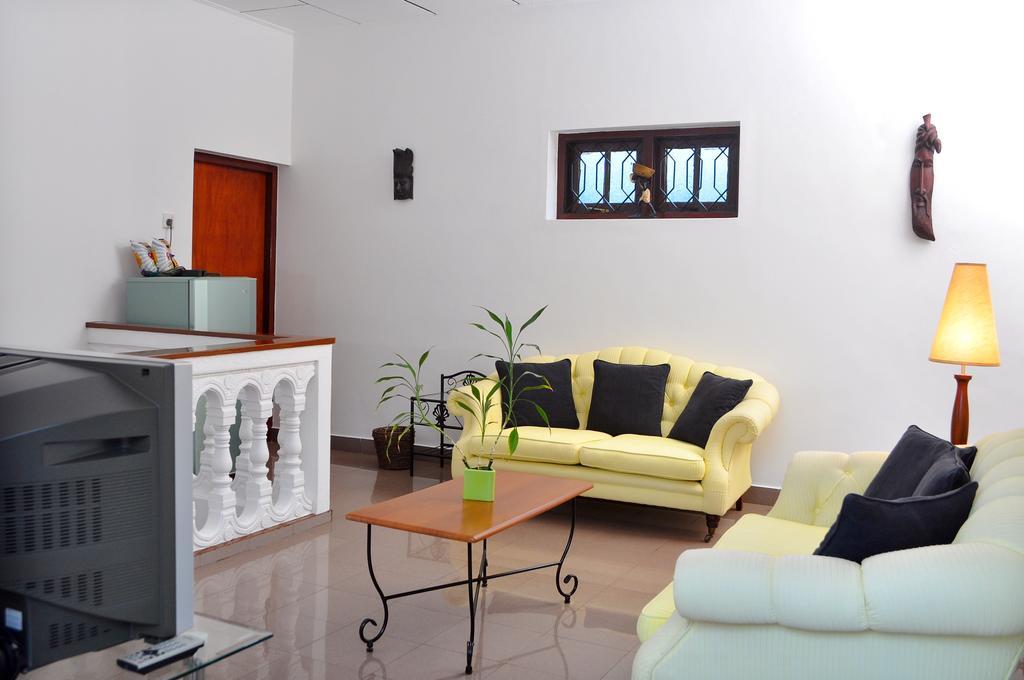 Ayubowan Guesthouse Negombo Room photo
